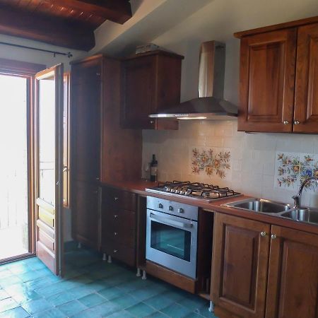 Вилла Terrazze Sul Tirreno Ласкари Экстерьер фото